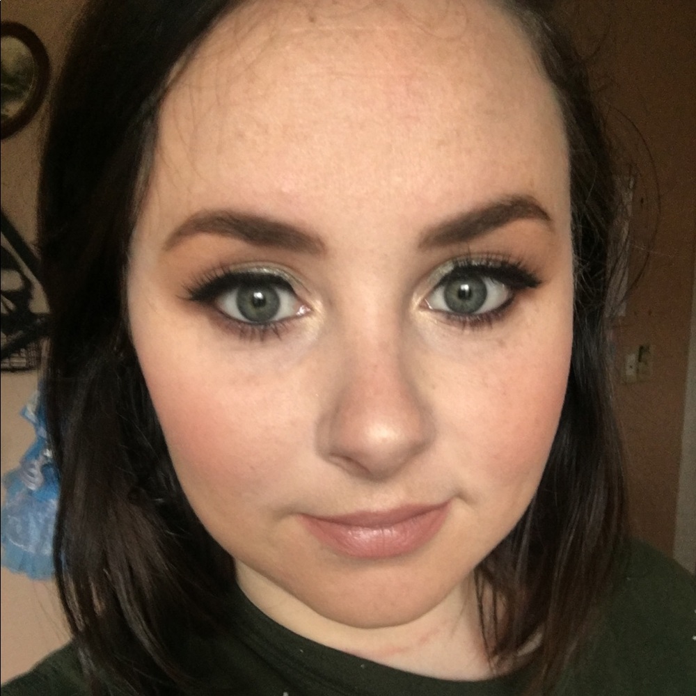 Meet your Posher, Skyler